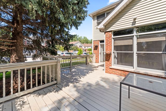 10930 Jodan Drive, Oak Lawn, IL 60453