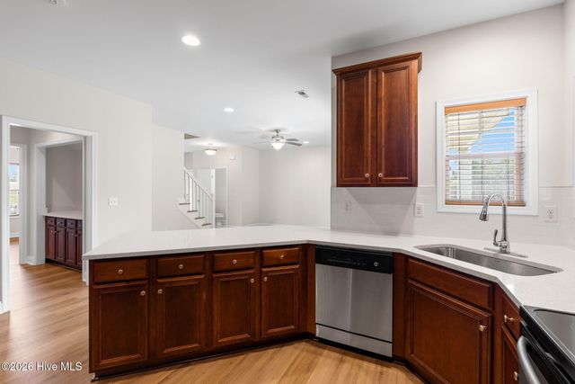 8064 W Highcroft Drive NE, Leland, NC 28451