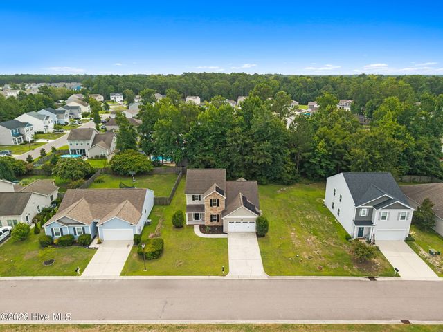 8064 W Highcroft Drive NE, Leland, NC 28451