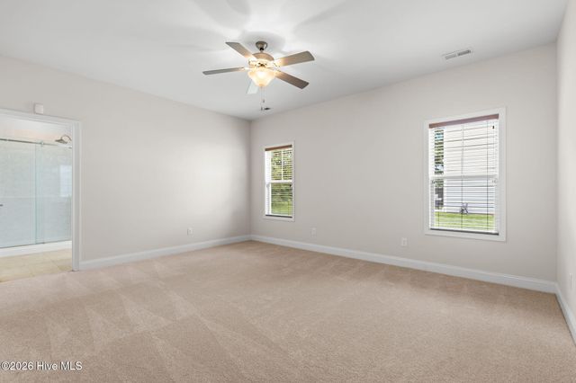 8064 W Highcroft Drive NE, Leland, NC 28451