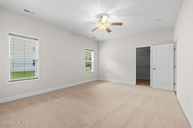 8064 W Highcroft Drive NE, Leland, NC 28451