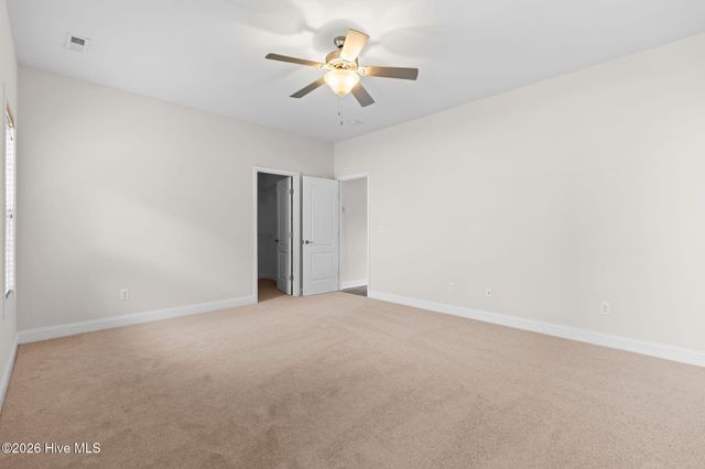 8064 W Highcroft Drive NE, Leland, NC 28451