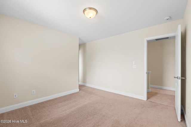 8064 W Highcroft Drive NE, Leland, NC 28451