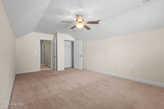 8064 W Highcroft Drive NE, Leland, NC 28451