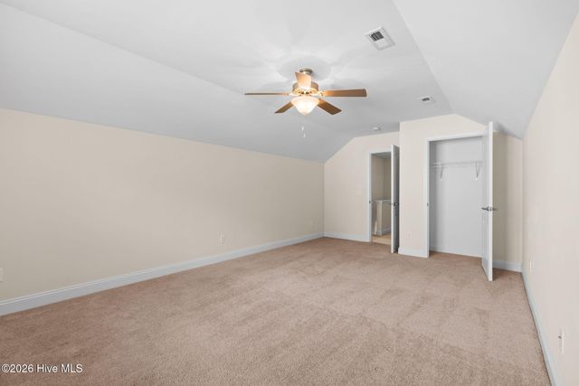 8064 W Highcroft Drive NE, Leland, NC 28451