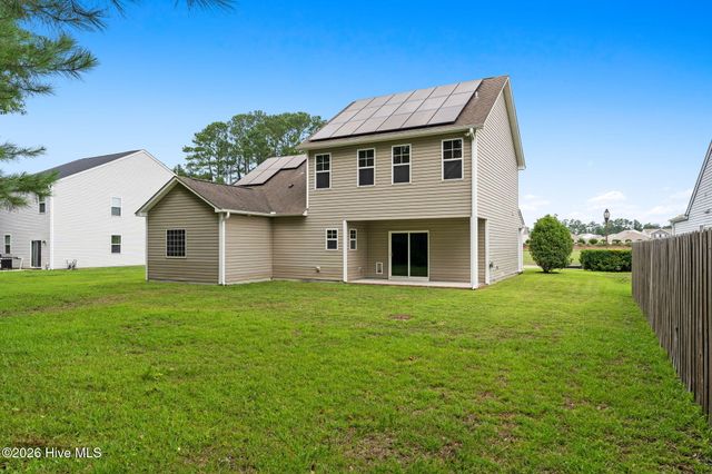 8064 W Highcroft Drive NE, Leland, NC 28451