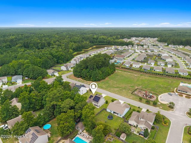 8064 W Highcroft Drive NE, Leland, NC 28451