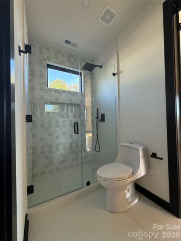 620 Cross Trail Drive, Charlotte, NC 28204