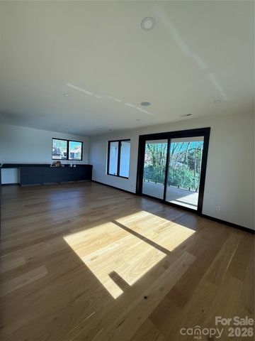 620 Cross Trail Drive, Charlotte, NC 28204