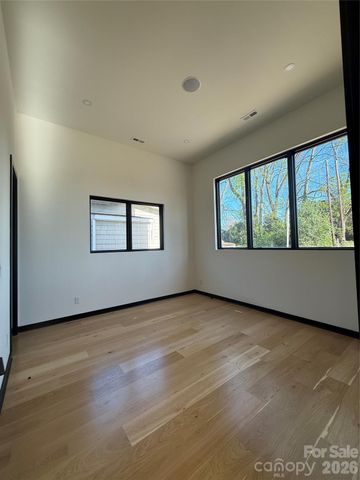 620 Cross Trail Drive, Charlotte, NC 28204