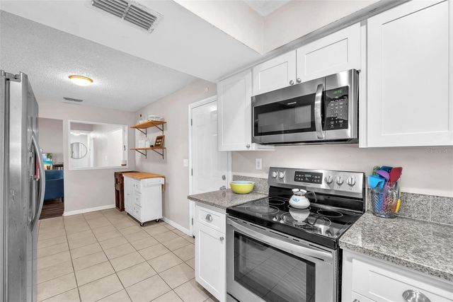 4116 HELENE DRIVE, Valrico, FL 33594