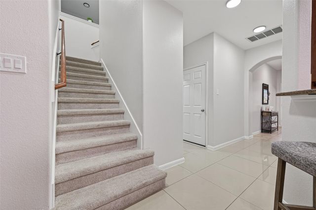 4492 Gran Canary Drive, League City, TX 77573