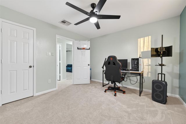 4492 Gran Canary Drive, League City, TX 77573