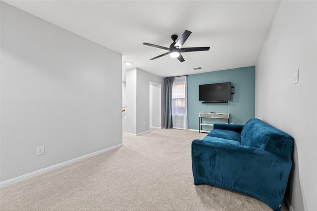 4492 Gran Canary Drive, League City, TX 77573