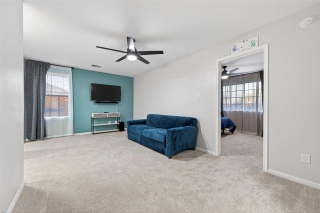 4492 Gran Canary Drive, League City, TX 77573