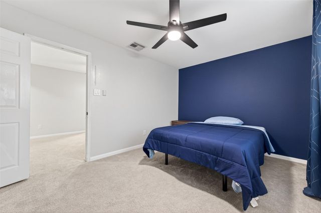 4492 Gran Canary Drive, League City, TX 77573