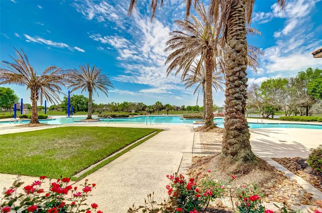 4492 Gran Canary Drive, League City, TX 77573