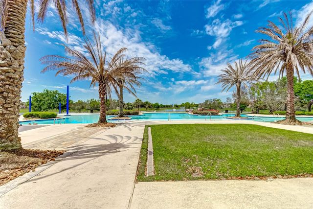 4492 Gran Canary Drive, League City, TX 77573