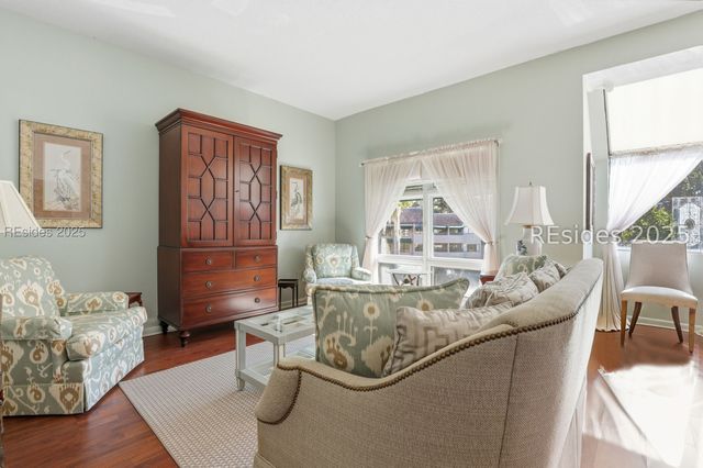 3 Shelter Cove Ln Apt 7434, Hilton Head Island, SC 29928