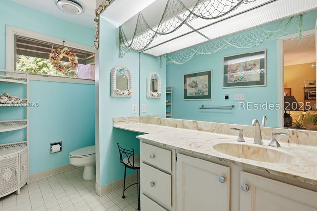 3 Shelter Cove Ln Apt 7434, Hilton Head Island, SC 29928