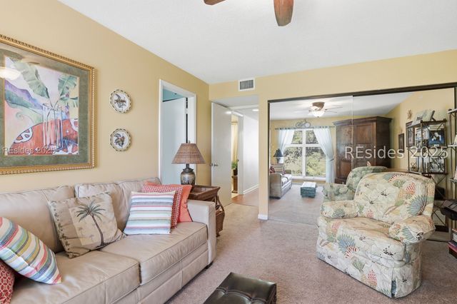 3 Shelter Cove Ln Apt 7434, Hilton Head Island, SC 29928