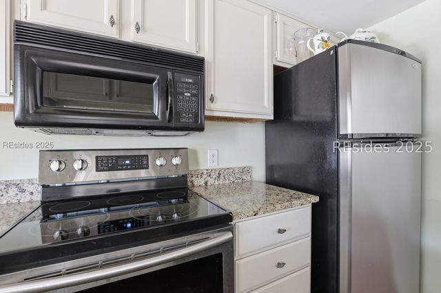 3 Shelter Cove Ln Apt 7434, Hilton Head Island, SC 29928