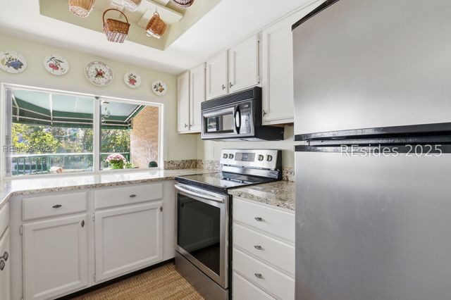 3 Shelter Cove Ln Apt 7434, Hilton Head Island, SC 29928