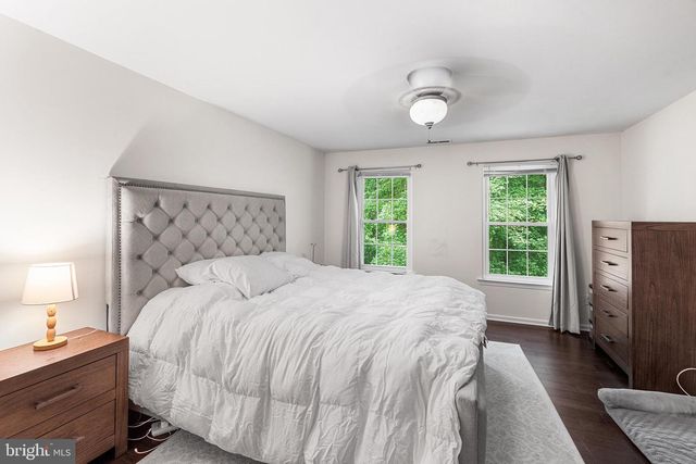 106 BIRCH HOLLOW DR, Bordentown, NJ 08505