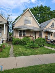 15240 Turlington Avenue, Harvey, IL 60426