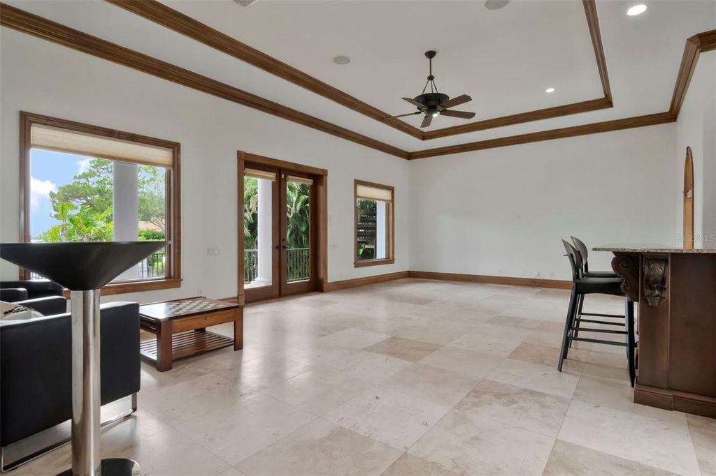 Image 21 of property listing at 5211 W NEPTUNE WAY, Tampa, FL 33609