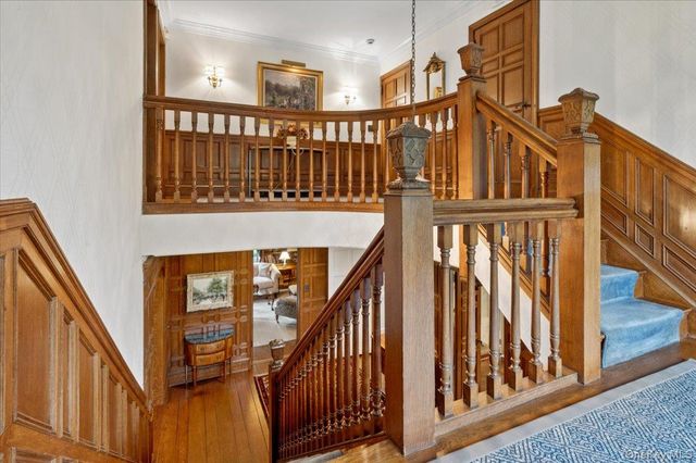 263 Corona Avenue, Pelham, NY 10803