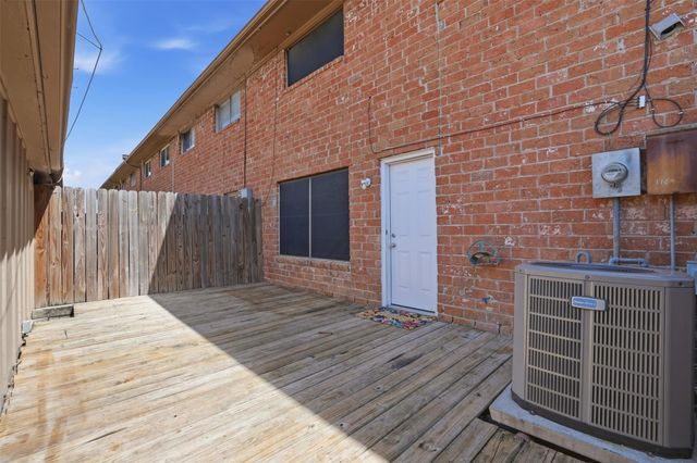 11647 Sabo Road, Houston, TX 77089