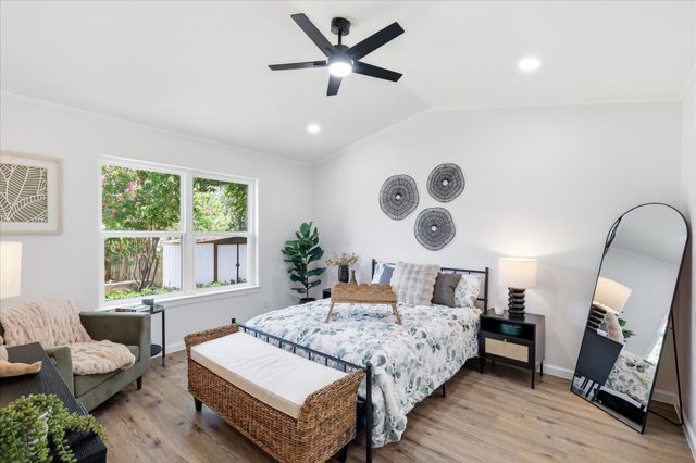 3511 Meadowview Drive, Corinth, TX 76210