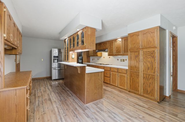 356 Old Lexington Hwy, Parsons, TN 38363
