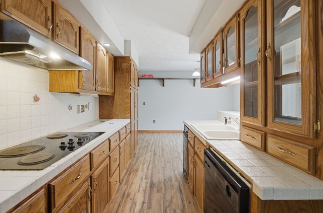 356 Old Lexington Hwy, Parsons, TN 38363