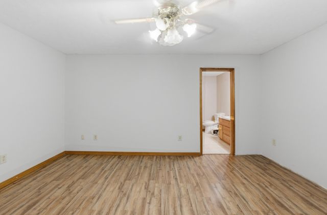 356 Old Lexington Hwy, Parsons, TN 38363