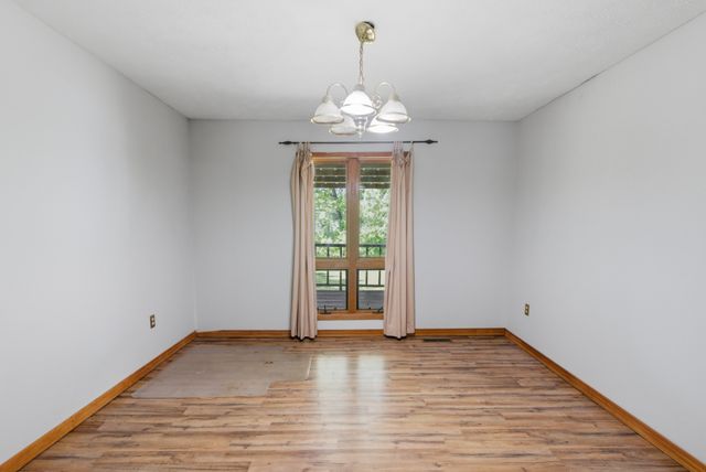356 Old Lexington Hwy, Parsons, TN 38363