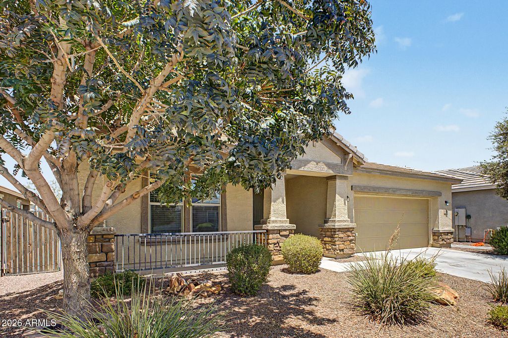 11316 N 188TH Lane, Surprise, AZ 85388 — photo 3