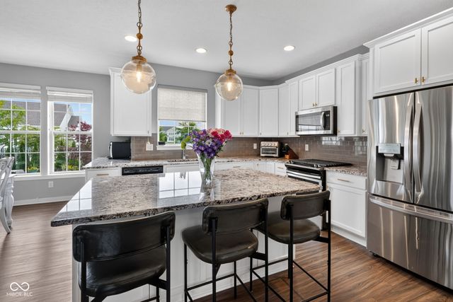 15581 Edenvale Drive, Westfield, IN 46074