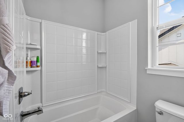 15581 Edenvale Drive, Westfield, IN 46074