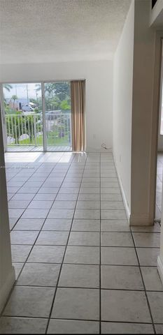 4920 NW 79th Ave 212, Doral, FL 33166