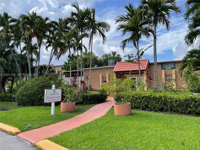 4920 NW 79th Ave 212, Doral, FL 33166
