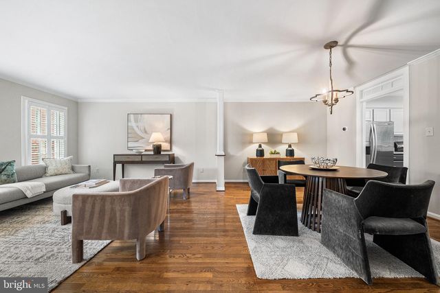 1132 QUAKER HILL CT, Alexandria, VA 22314