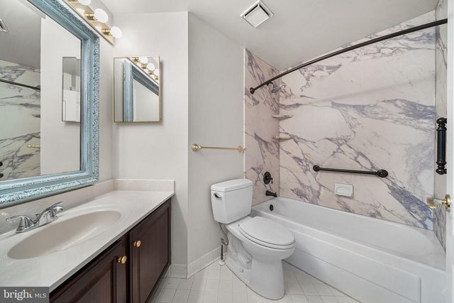 1132 QUAKER HILL CT, Alexandria, VA 22314