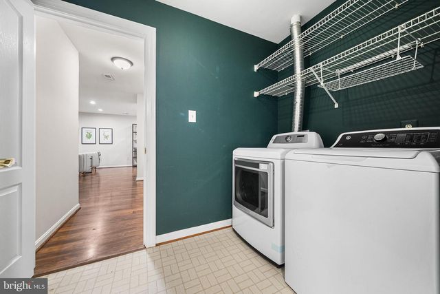 1132 QUAKER HILL CT, Alexandria, VA 22314