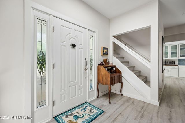 330 GARDEN Lane, Atlantic Beach, FL 32233