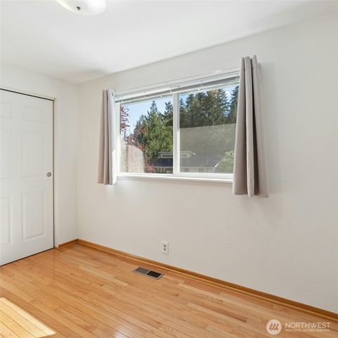 2805 183rd Avenue NE, Redmond, WA 98052