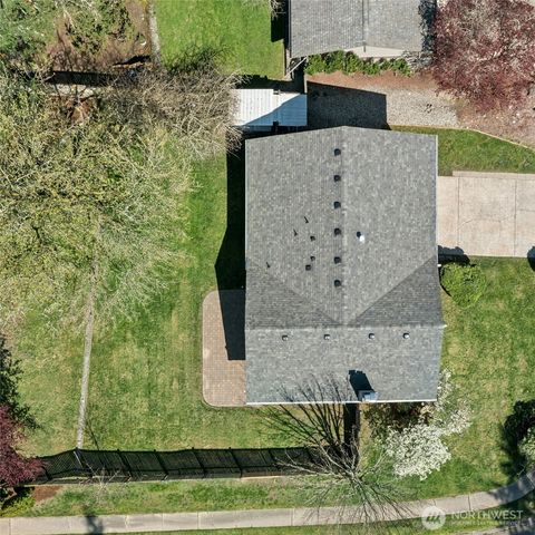 2805 183rd Avenue NE, Redmond, WA 98052