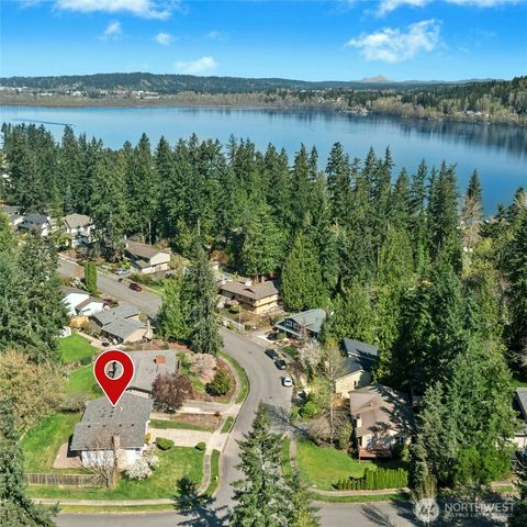2805 183rd Avenue NE, Redmond, WA 98052