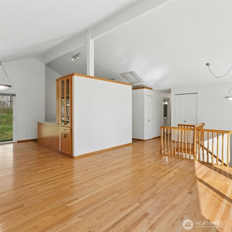 2805 183rd Avenue NE, Redmond, WA 98052